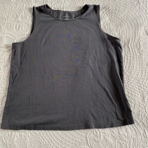 Round neck tank tops.